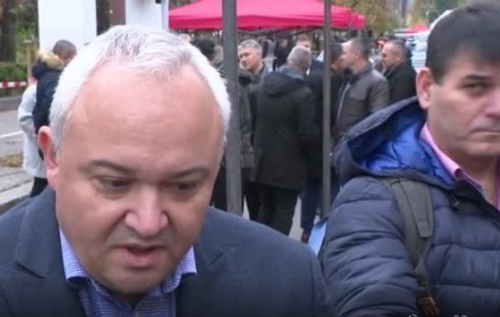 спада каза вътрешният министър Иван Демерджиев пред медиите   Ако при пика