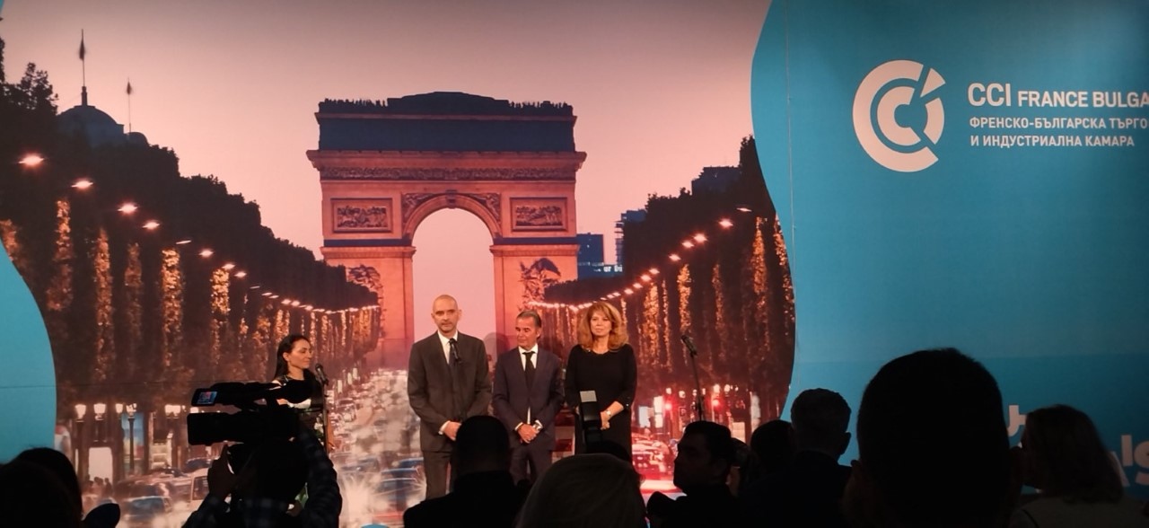 Нашите две страни са силно свързани от традицията на виното