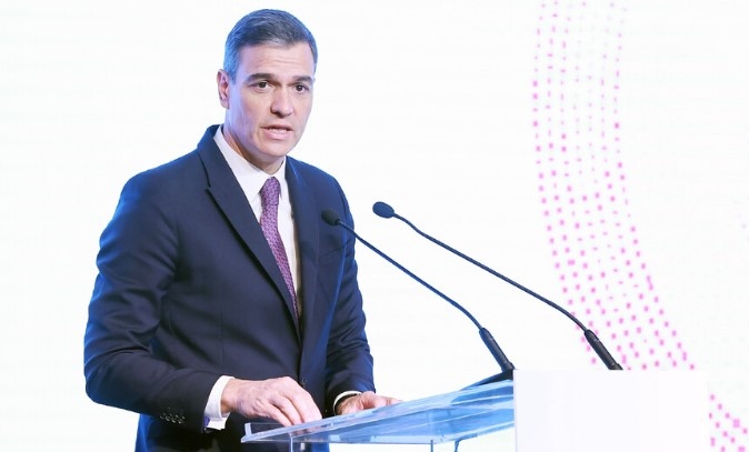 Испанският министър председател Педро Санчес е получил миналата седмица пратка със