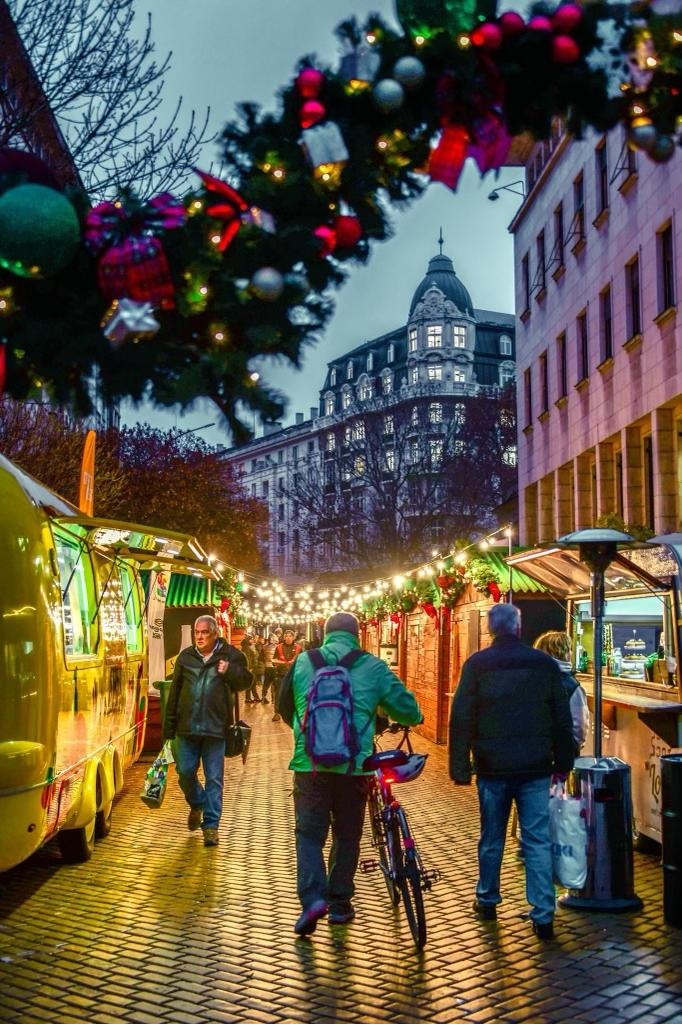 По традиция през месец декември общинското дружество Пазари Юг ЕАД