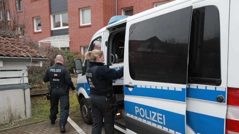 В Германия осуетиха опит за държавен преврат  Според разследващите зад него
