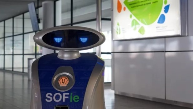 Първият роботизиран асистент за почистване наречен SOFie започна работа на