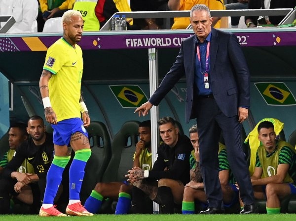 Драматичното отпадане на суперфаворита Бразилия от Мондиал 2022 повлече и
