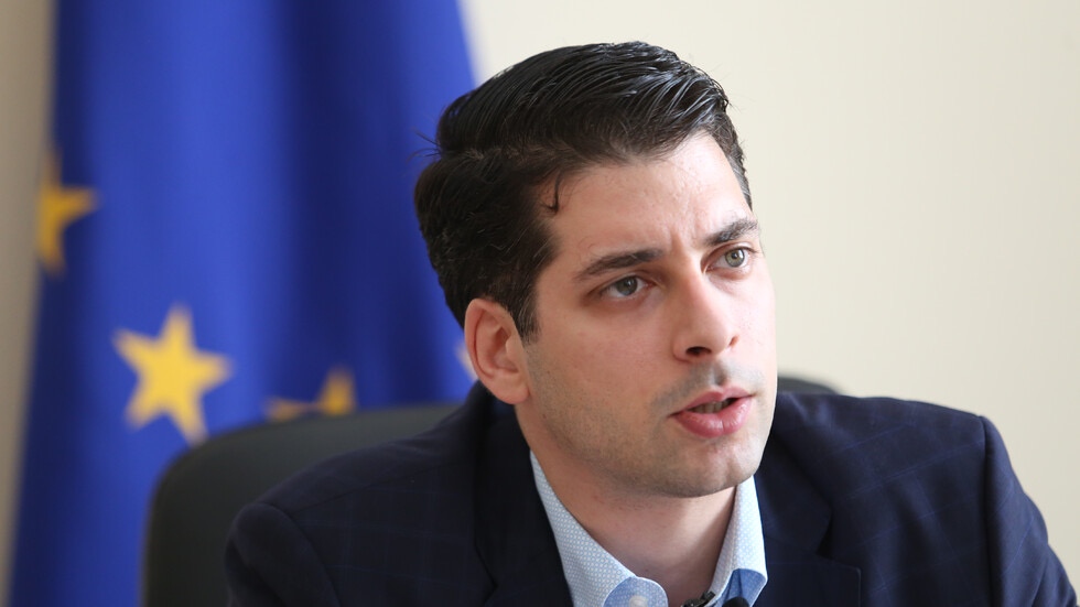 Първият транш от 2 милиарда и 700 милиона лева по