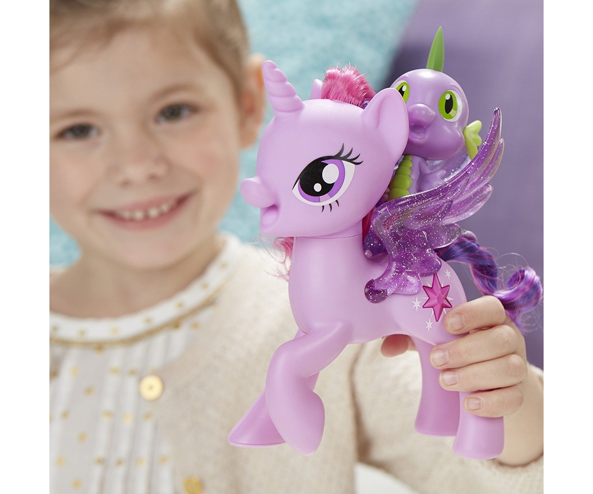 Коли за момичета кукли за момчета и край на розовото