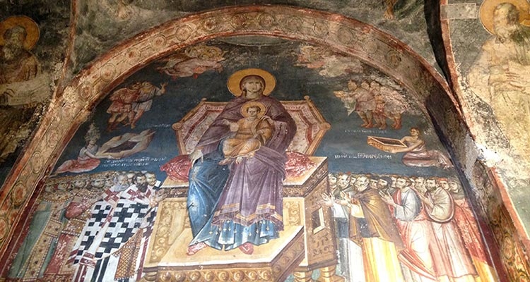 Българската църква чества Събор на Пресвета Богородица и паметта на