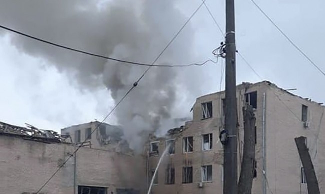 Руските войски обстрелваха десетки градове в Украйна през вчерашния първи