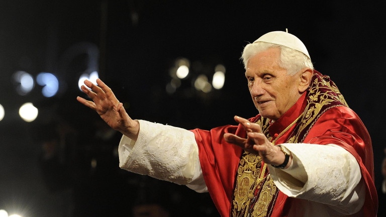 Погребението на папа Бенедикт XVI ще бъде на 5 януари : skandal.bg