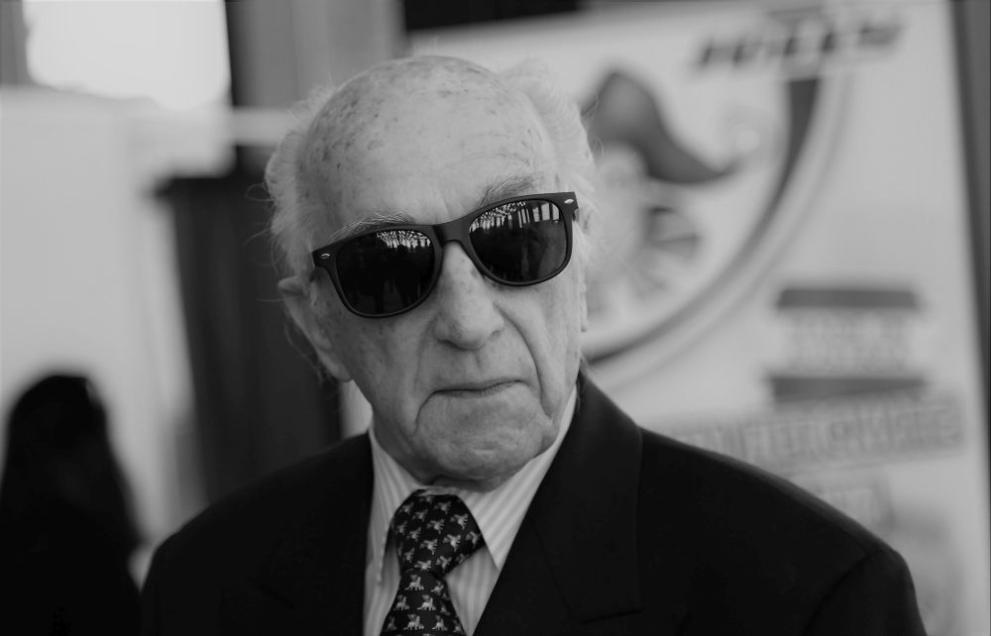 На 3 януари 2023 година преди да навърши 100 почина