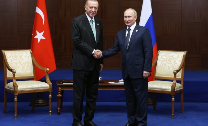 Турският президент Реджеп Тайип Ердоган настоя пред руския си колега