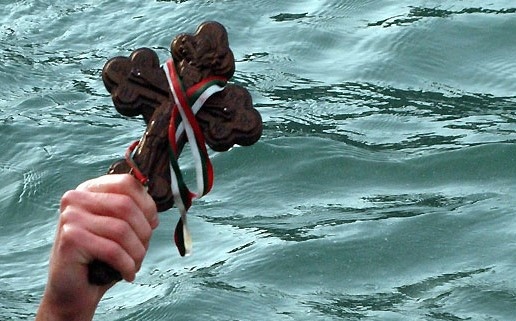 С тържествени богослужения православната ни църква отбелязва един от великите