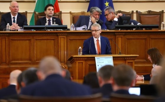 И вторият опит за редовен кабинет се провали Парламентът отхвърли