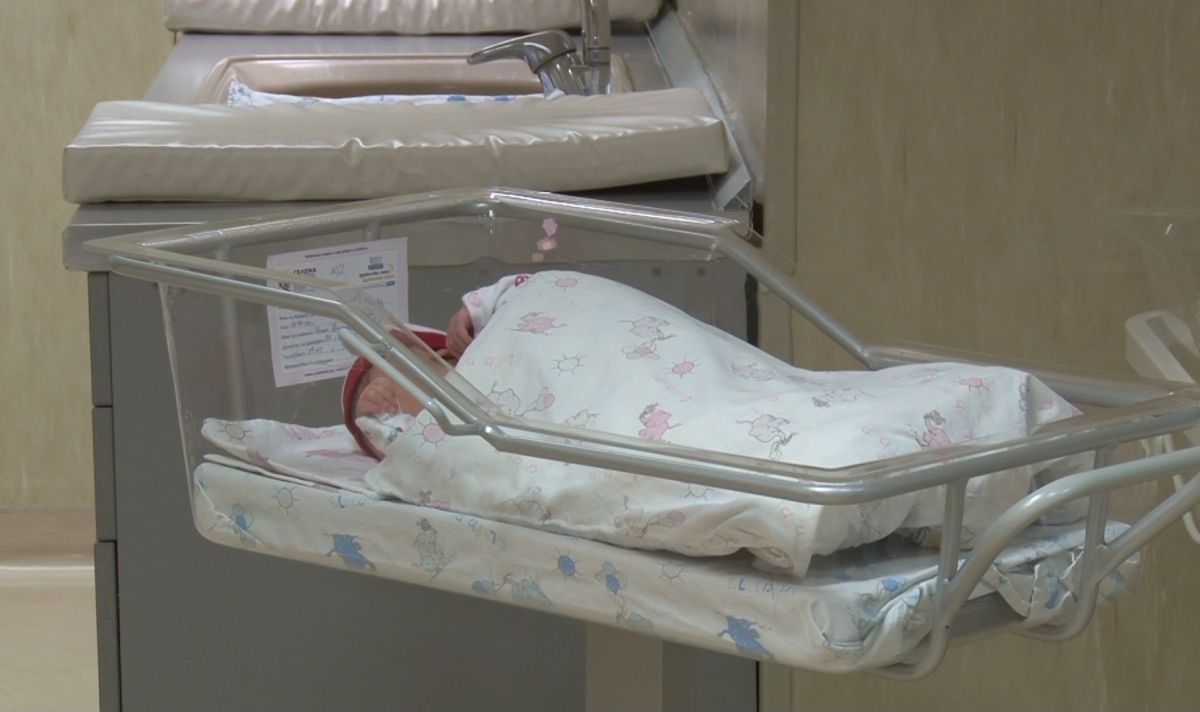Двете майки чиито бебета бяха разменени в болница Шейново малко