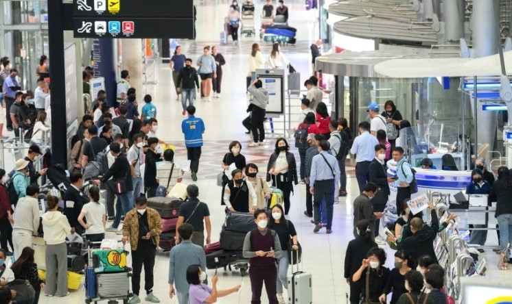 Тайланд отмени днес политиката обявена през уикенда изискваща от туристите