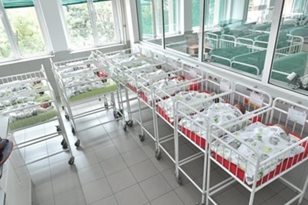 Акушеро гинекологичната болница Шейново  засилва контрола върху пътя на бебето от раждането