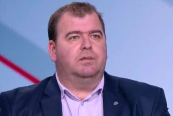 Нищо конкретно не е наложило да прекратим договора с частната