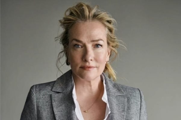 С упермоделът Татяна Патиц почина на 56 години предаде АФП Тя