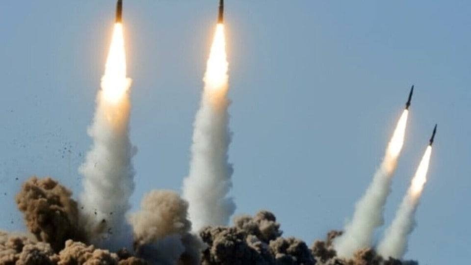 Няколко града в Украйна бяха подложени на нови руски ракетни