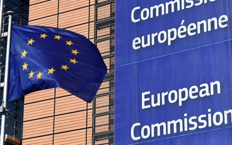 Европейската комисия ще предложи скоро два законопроекта, свързани с борбата