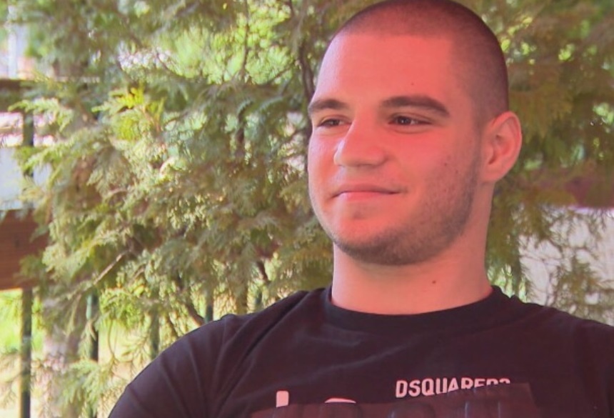 Синът на прокурора на Перник Бисер Михайлов – Васил продължава