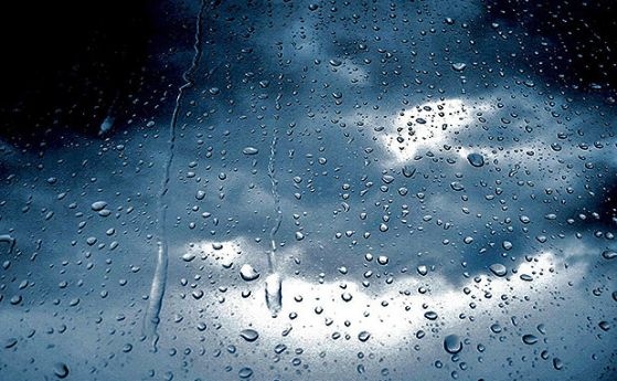 В петък в Източна България ще вали дъжд в Западна