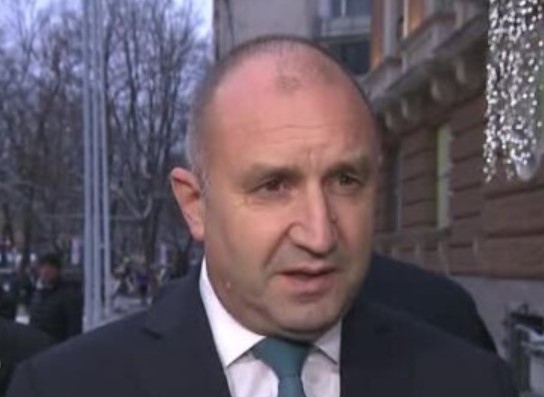 България втвърдява тона към Северна Македония призова политическия елит у нас