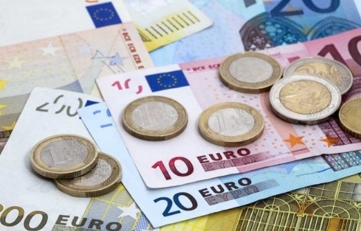 ЕС: Еврозоната ще избегне рецесия тази зима