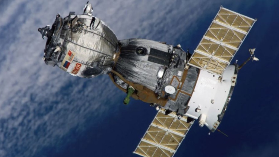 Повреденият космически кораб Союз МС 22 ще бъде отделен от Международната