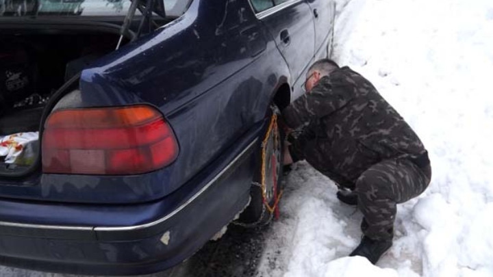 Властите в Гърция предупреждават за екстремно време с много сняг