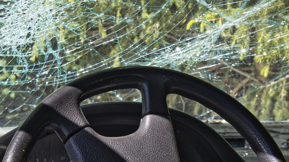 Осем души загинаха при катастрофа в неделя с междуградски автобус