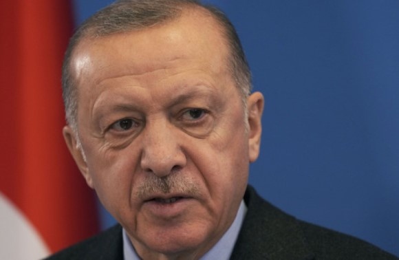 Президентът на Турция Реджеп Тайип Ердоган обяви седемдневен национален траур