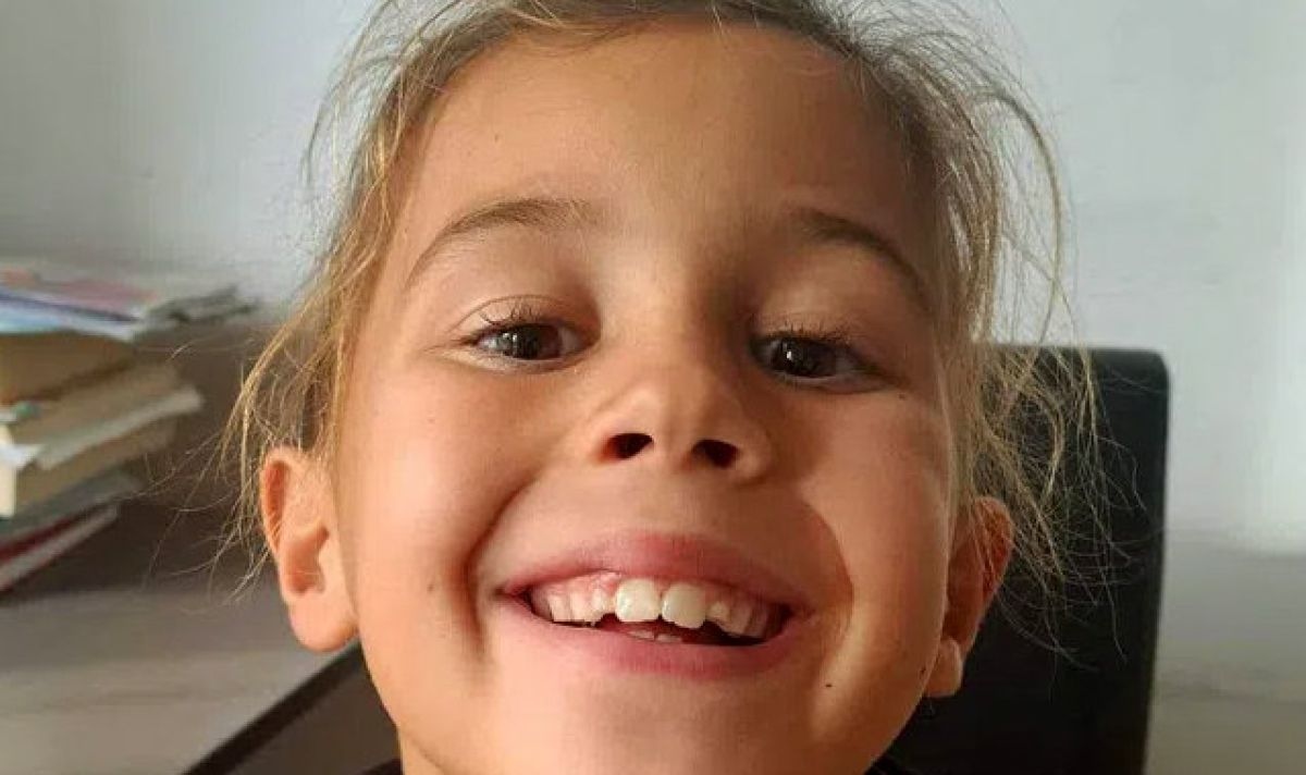 Шампионки в акробатиката и спортната гимнастика се обединиха в подкрепа