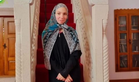 Емили Йорданова по известна като Емили Тротинетката продължава с промените за