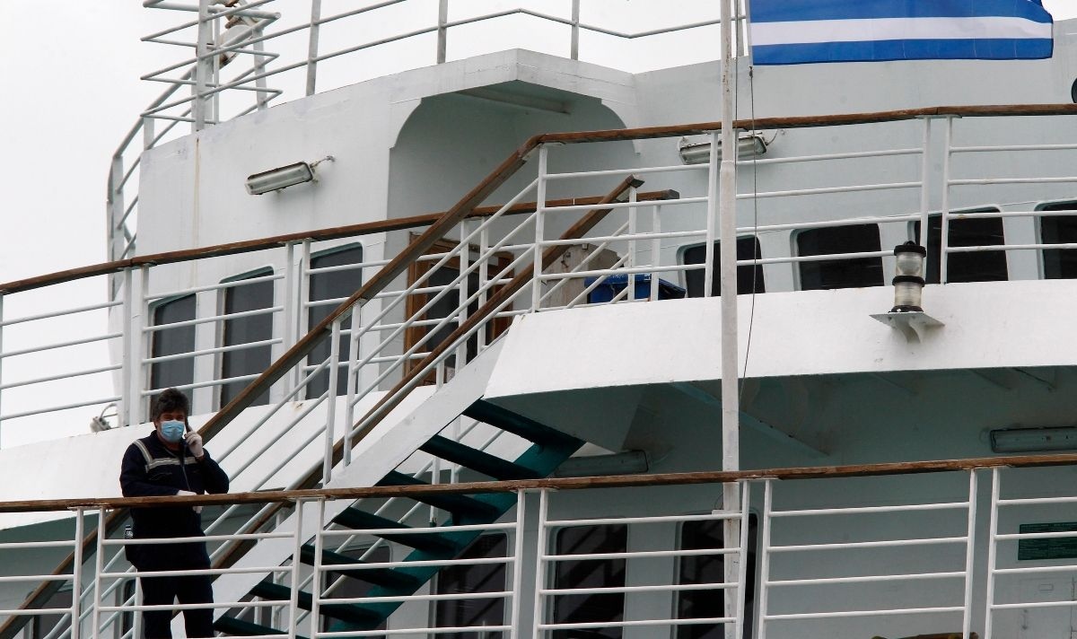 Моряците в Гърция стачкуват второ денонощие блокирани са всички пристанища