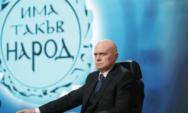 подаде заявление за регистрация за предстоящите избори Документите с подписи