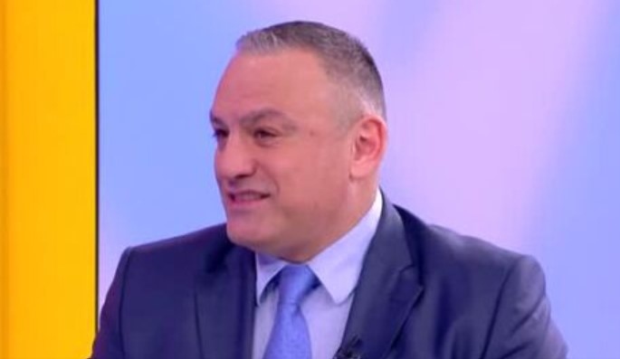 Вече е зародена идеята с учителите ми по пеене и