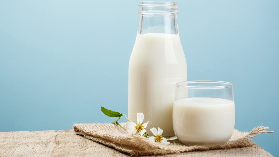 Продължаващото повишаване на крайните цени на млякото и млечните продукти