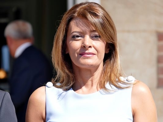 Съпругата на президента Десислава Радева коментира скандала, избухнал в профила