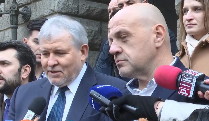 ЕРБ СДС се регистрира в ЦИК за изборите на 2 ри април Най важно