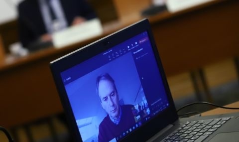 Австрийските власти са предупредили журналиста от Bellingcat Христо Грозев че