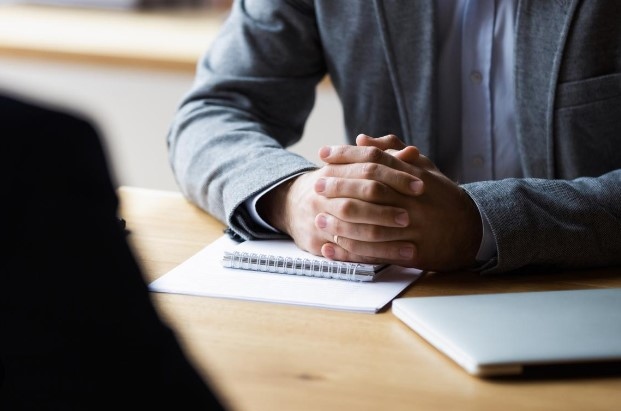 В първия месец на 2023 година заявените от бизнеса работни