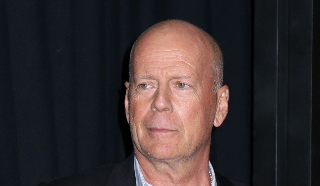 Американският екшън герой Брус Уилис е диагностициран с деменция това