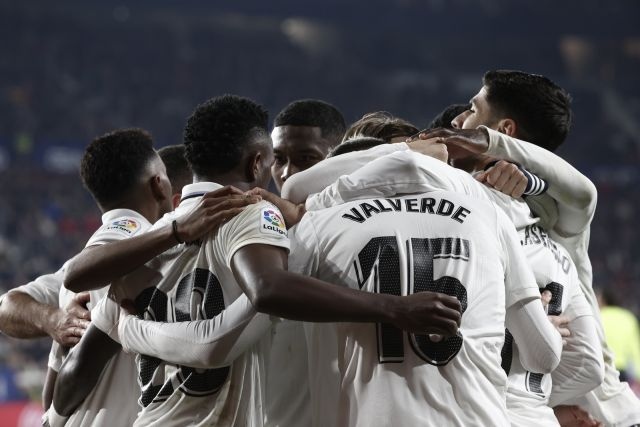 Реал Мадрид постигна трудна но много важна победа в гостуването