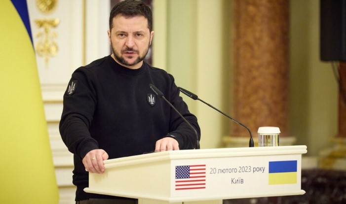 Украинският президент Володимир Зеленски предупреди в публикувано днес интервю Китай