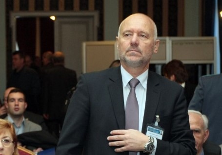 Президентът заяви много публично че България не трябва да дава