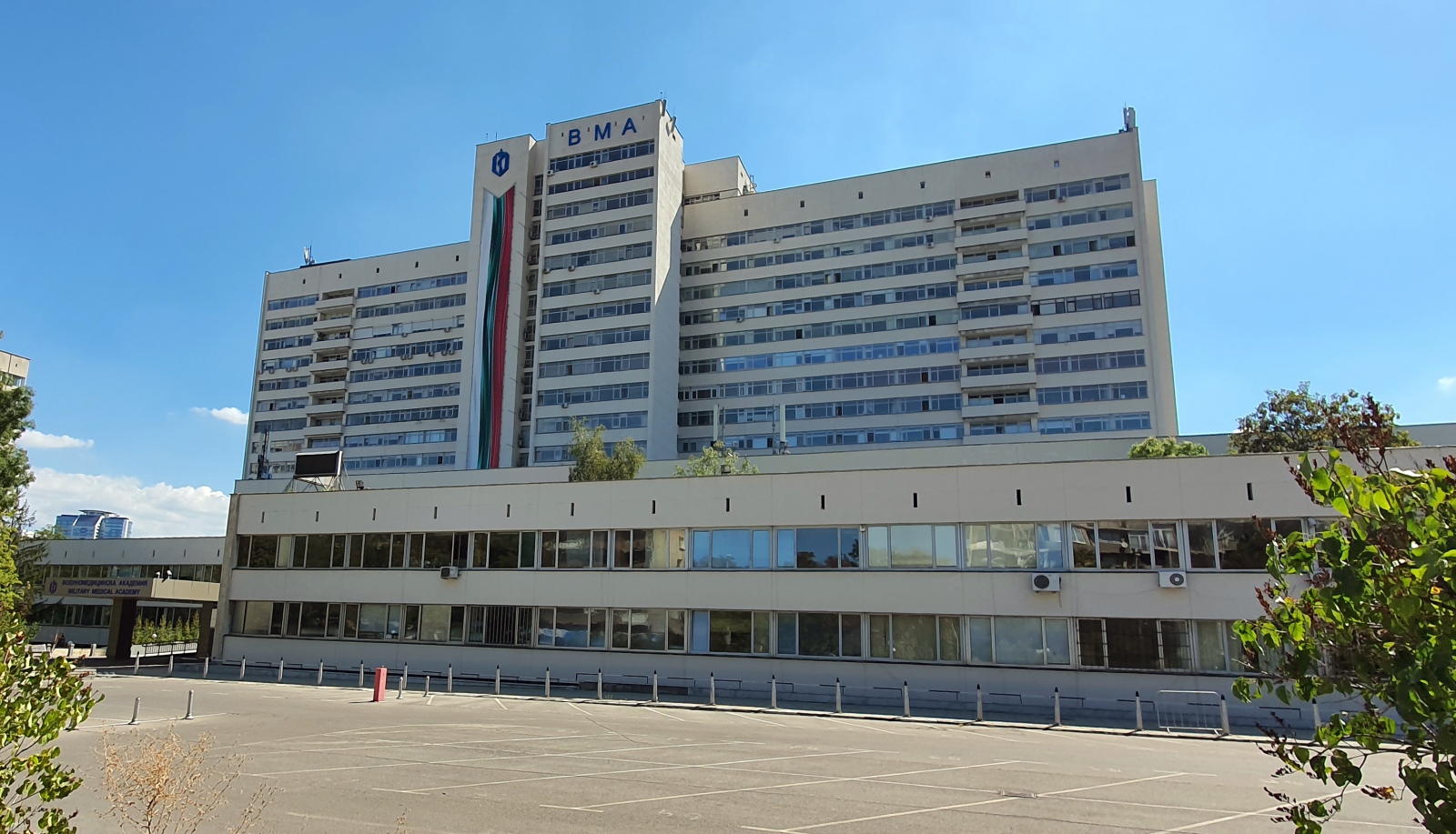 Бившата шефка на кожната клиника във ВМА проф Мирослава Кадурина