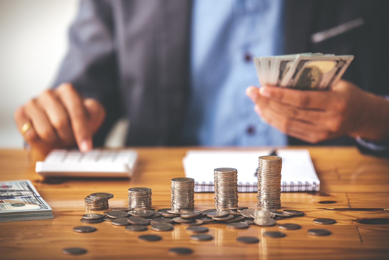 Според проучване състоянието на най богатите хора в света е намаляло