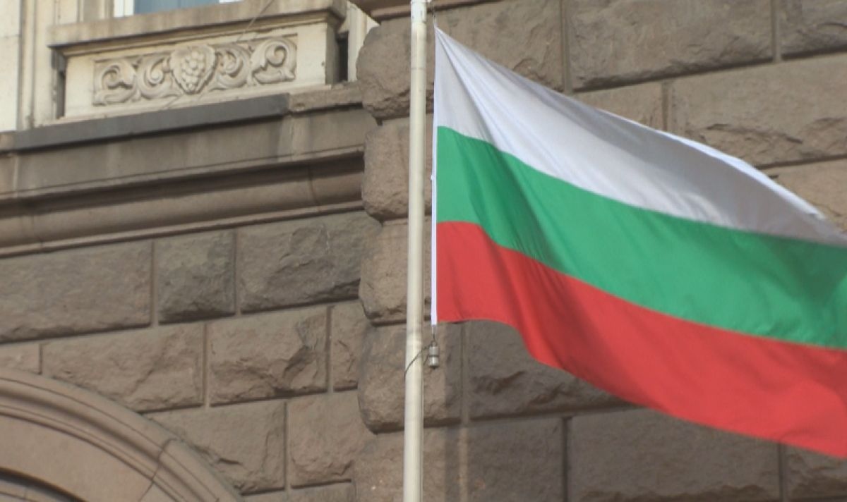 Държавни глави и лидери от цял свят поздравиха българите по