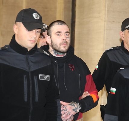 Две момичета са се возили в автомобил на Георги Семерджиев при фаталния