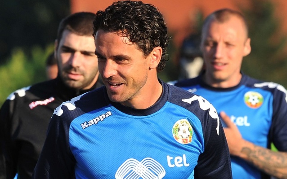 Футболният общественик Кирил Евтимов проведе любопитна среща преди днешния осминафинален